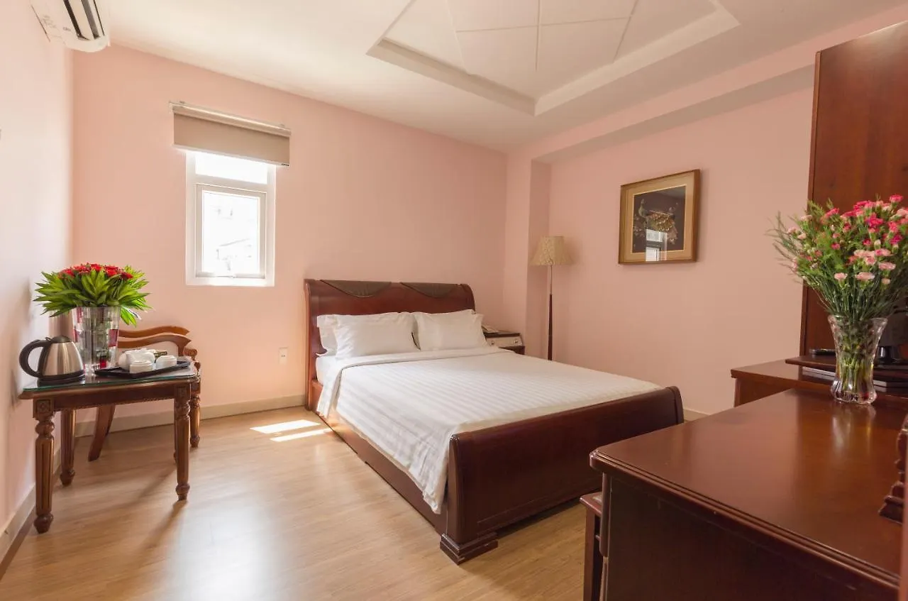 Sophia Hotel Ho Chi Minh City 3*,